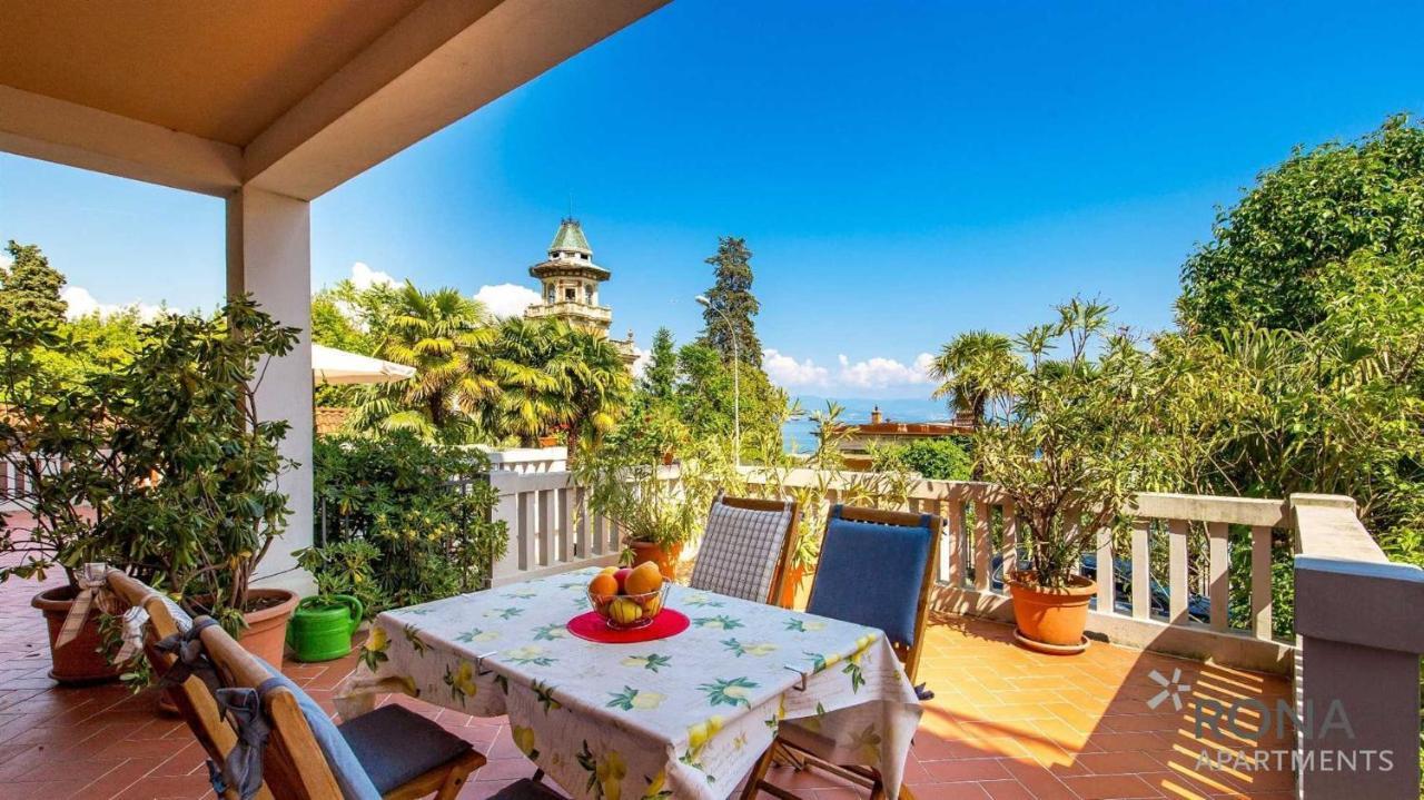 Rona Apartments Ani Ičići Buitenkant foto